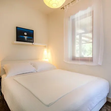 Apartment Jezevac Krk Town